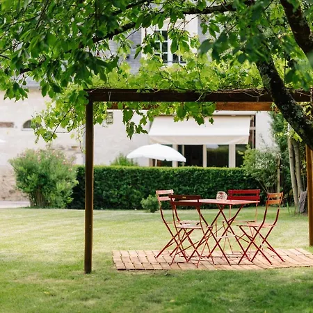 Bed & Breakfast Violette Et Muguet Maze
